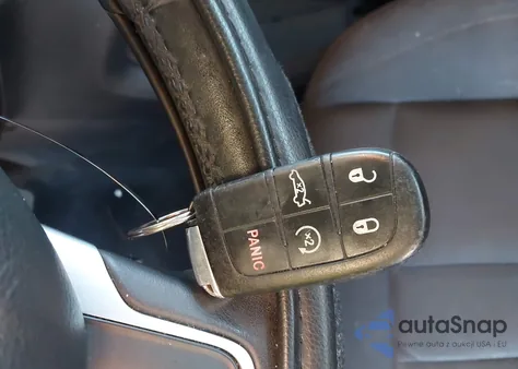 2015 Chrysler 200 Limited z USA, uszkodzony, nr VIN 1C3CCCAG6FN731615